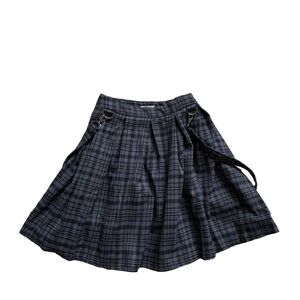 Emo punk goth black and grey plaid hot topic skirt // Medium